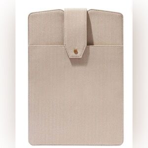 NWT, Lindsay Albanese, The daily Laptop Clutch